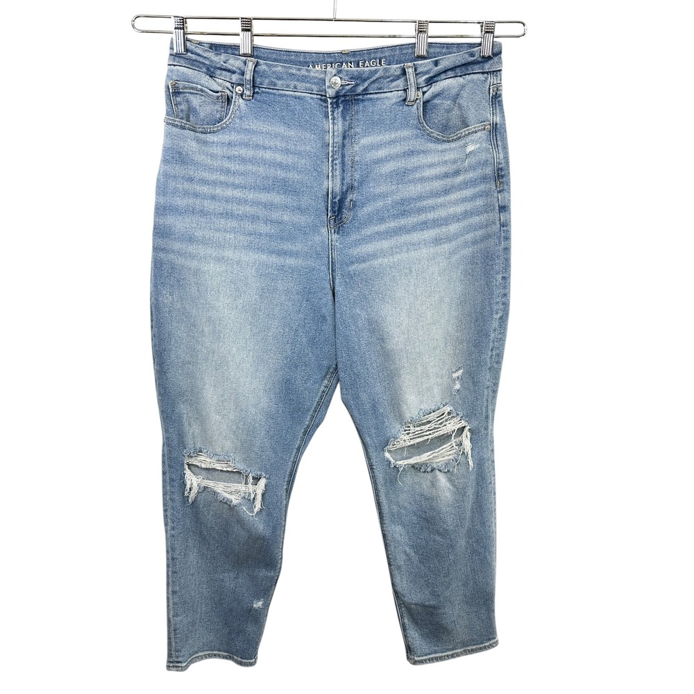 American Eagle Plus Size 18 Jeans Curvy Mom Light Distressed Blue High Rise 567